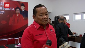 VIDEO:Ahok, Djarot, Edy Rahmayadi Disodorkan Ke DPP PDIP Bacalon Gubsu
