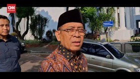 VIDEO: Mensesneg Respon Aksi Buruh Tolak Tapera di Istana:Terus Kenapa