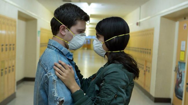 Jadwal Bioskop Trans TV hari ini (7 Juni) Viral (2016). Berikut sinopsis film Viral yang dibintangi Sofia Black D'Elia, Analeigh Tipton.