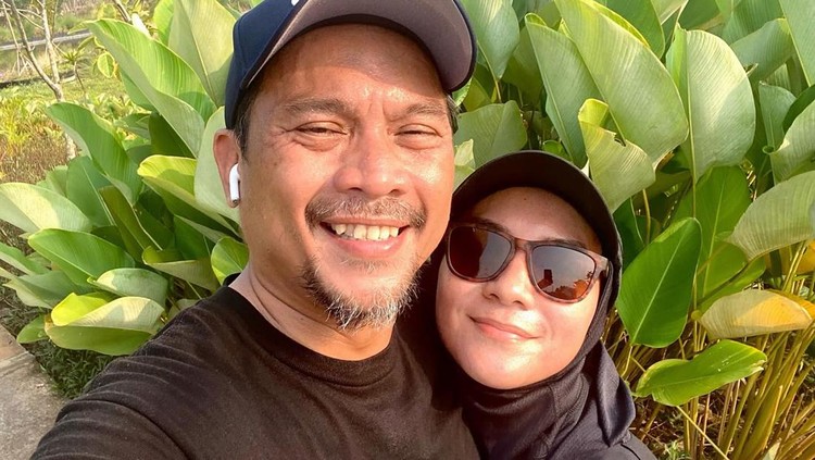 Keluarga Enno Lerian