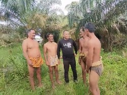 Jaksa Febrow Berdayakan Suku Anak Dalam Lewat Rumah Singgah