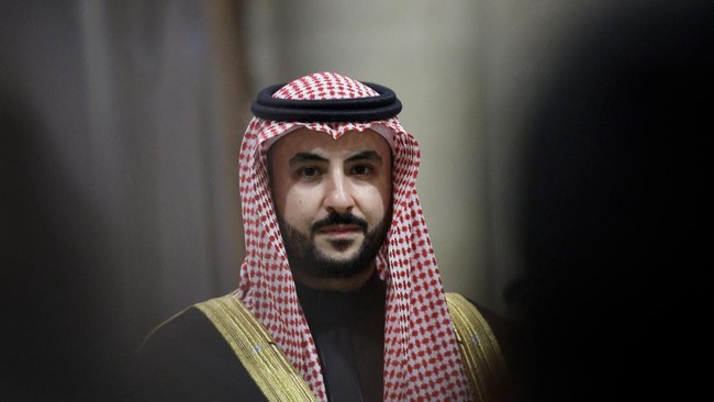 Menteri Pertahanan Saudi, Pangeran Khalid bin Salman: Sosok Penting dalam Struktur Kekuasaan Kerajaan