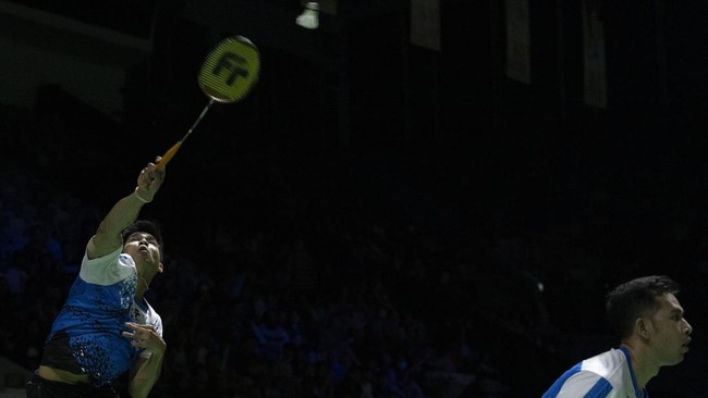 Sabar Karyaman/Muhammad Reza Pahlevi berhasil mengalahkan Lee Jhe Huei/Yang Po Hsuan untuk lolos ke semifinal Indonesia Open 2024.