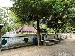Menelisik Jejak Syekh Jangkung di Lendah Kulon Progo