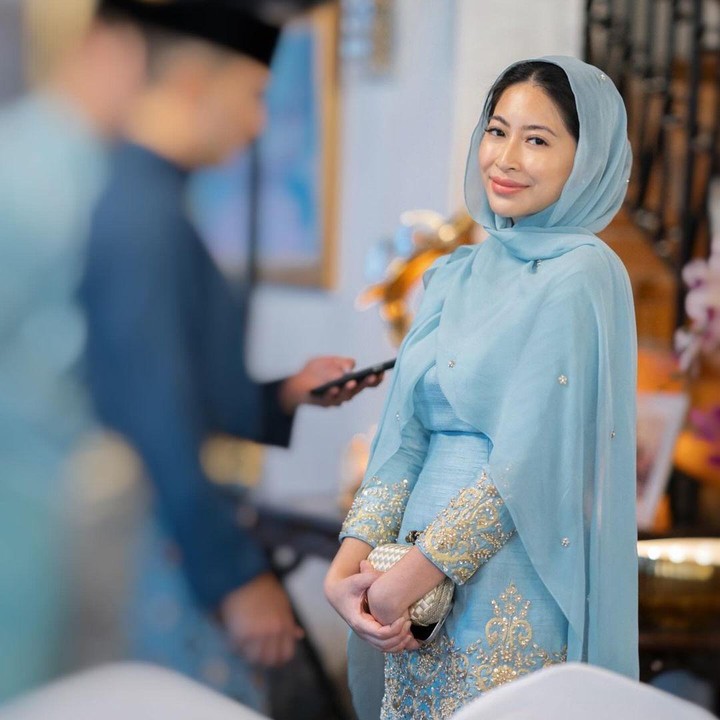 <p>Daniel menikah dengan seorang wanita cantik bernama Janetira Attaskulchai pada tahun 2022. Melihat dari laman Instagram-nya, Janetira kerap tampil cantik nan elegan. (Foto: Instagram: @janetira)</p>