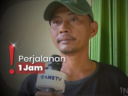 Semangat Belajar Anak-anak Muara Gembong, ke Sekolah Pakai Perahu