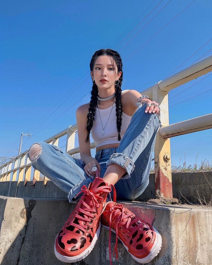 6 Virtual Influencer Hits Buatan AI, Mirip Manusia Asli!