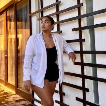 Pernah Dipenjara, Begini Kabar Uty Wibowo Anak Ari Sigit usai Nikahi Bule Italia