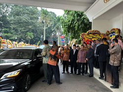 JK hingga Tito Hadiri Resepsi Pernikahan Putri Presiden PKS