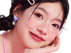 Mengenal Douyin, Tren Makeup China yang Bikin Penampilan Bak Boneka