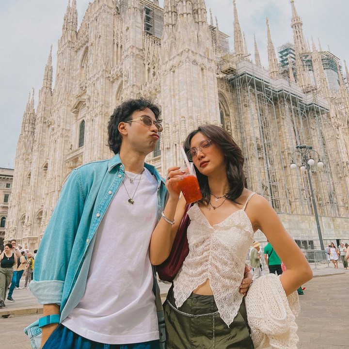 <p>"Mau kayak gini terus yuk, @sheiladaisha?" kata Vidi kepada sang istri. (Foto: Instagram @vidialdiano)</p>