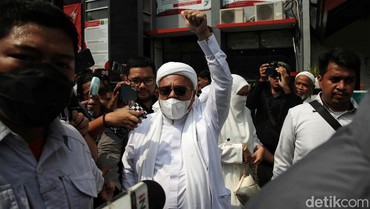 Ini Isi Ceramah Habib Rizieq saat Paus Fransiskus Gelar Misa di GBK
