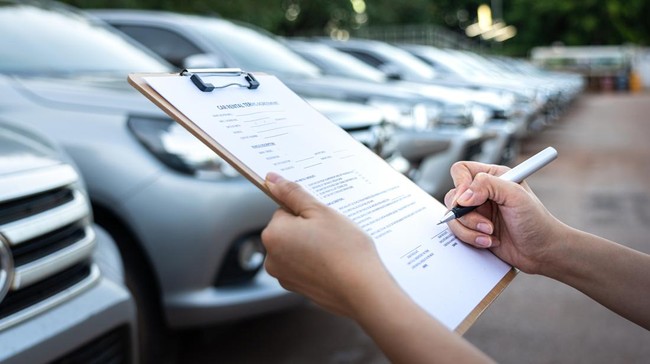 Asuransi mobil komersial bisa melindungi mobil rental dari tindak kejahatan seperti pencurian atau penggelapan.