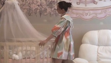 img-title Jadi Cucu Otto Hasibuan, 7 Penampakan Kamar Mewah Kyarra Anak Jessica Mila & Yakup