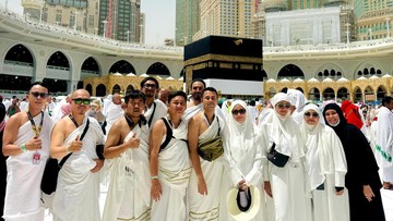 BIAYA DAN FASILITAS HAJI FURODA