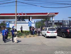 Pertamina Gerak Cepat Tangani Kebocoran Tangki TBBM Tuban