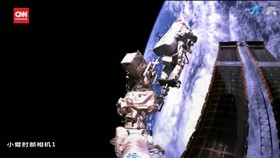 VIDEO: Momen Astronaut China Lakukan <i>Spacewalk</i> di Luar Angkasa