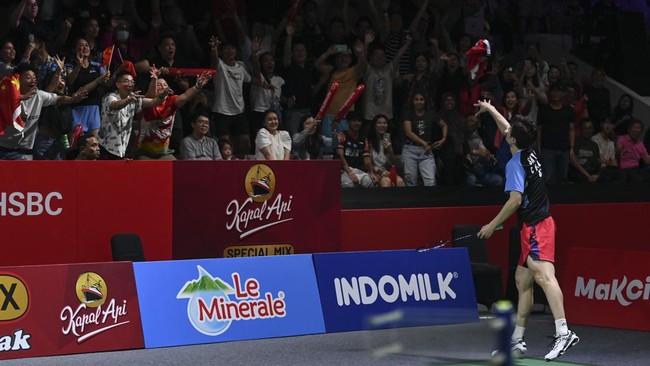 PBSI Klaim Tiket Indonesia Open 2025 Termurah di Super 1000 Wakil Ketua III PP PBSI Armand Darmadji mengklaim harga tiket Indonesia Open 2025 jadi yang termurah dibanding turnamen level BWF World Tour Super 1000.
