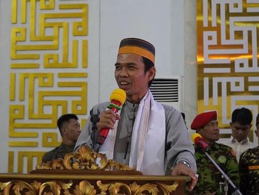 img-title Thariq Halilintar Naik Haji Sebelum Baligh, Ustaz Abdul Somad Bahas soal Hukum