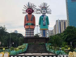 Melihat Monumen Ondel-ondel Raksasa di Tengah Kota Jakarta