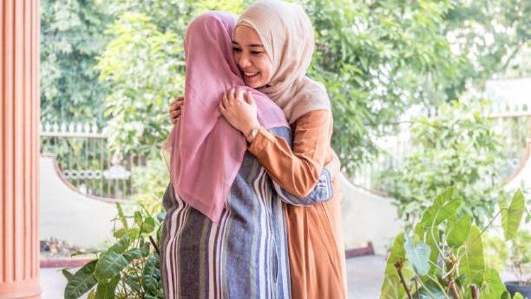 40 Balasan Ucapan Idul Adha 2024 yang Berkesan dan Lucu, Bisa Kirimkan Lewat Pesan Singkat Berikut kumpulan contoh balasan ucapan Hari Raya Idul Adha di tahun 2024, yang bisa dipakai untuk berbalas pesan, Bunda. Yuk simak selengkapnya di sini.