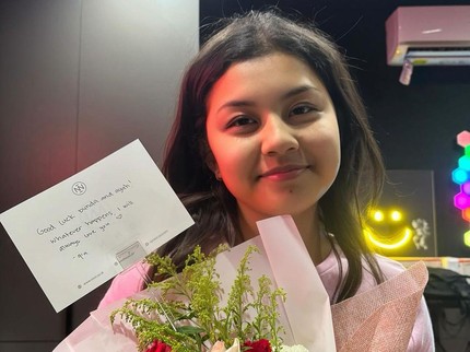 7 Potret Atqia Anak Nisya Ahmad yang Beranjak Remaja, Penampilan Kini Bikin Pangling