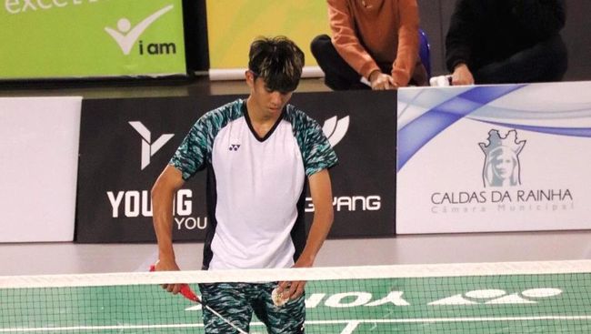 Jadi Atlet Bulu Tangkis, Ini 7 Potret Ayman Putra Duta Sheila On 7 Tanding di Eropa