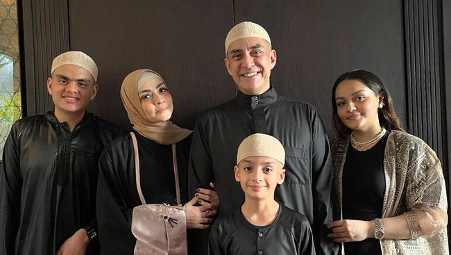Perjuangan Ferdy Hasan dan Istri Besarkan Anak Berkebutuhan Khusus sampai ke Bangku Kuliah