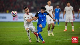 Calvin Verdonk Masuk Daftar Pemain Terbaik Eredivisie Pekan Ketiga