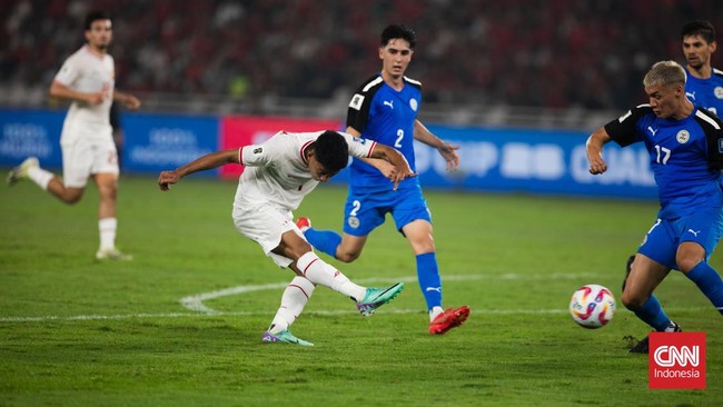 Timnas Indonesia harus belajar dari insiden kartu merah Marselino Ferdinan. Seluruh pemain tak boleh ceroboh demi kalahkan Filipina di Piala AFF 2024.