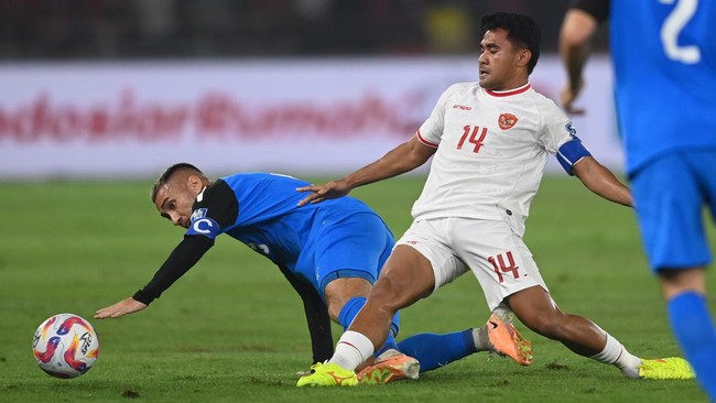 Timnas Indonesia tampil dominan di babak pertama dan mampu unggul atas Filipina dalam laga Kualifikasi Piala Dunia 2026 di SUGBK, Selasa (11/6).