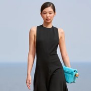Debut Runway! Intip Pesona Jennie 'BLACKPINK' di Fashion Show Jacquemus Fall Winter 2024