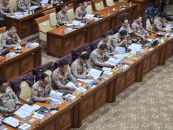 Polri Usul Tambah Anggaran Rp 60,64 T untuk Bangun Markas Polres-Polsek