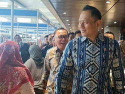 100 Hari Jadi Menteri Jokowi, AHY Laporan ke DPR