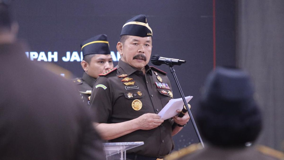 Jaksa Agung Rotasi 14 Kepala Kejaksaan Tinggi, Termasuk Sumut dan Jateng