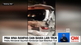 Pria WNA Rampas dan Bawa Lari Truk