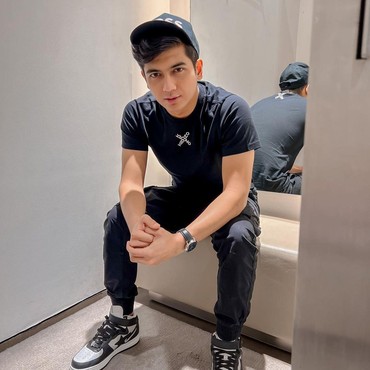 Sosok Selebgram Wanita yang Didekati Teuku Ryan, Ternyata Sudah Miliki Suami