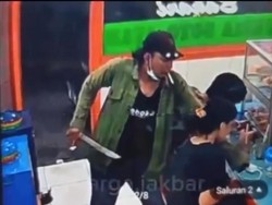 Bang Jago Bergolok Perampas Ponsel Wanita Akhirnya Dicokok