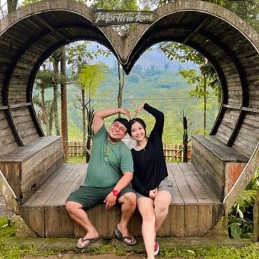 Riyuka Bunga & Heri Horeh Sepakat Cerai