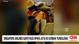VIDEO: Singapore Airlines Ganti Rugi Rp400 Juta ke Korban Turbulensi