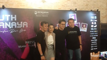 img-title Ruth Sahanaya Akan Gelar Konser '40 Tahun Simfoni Dari Hati'