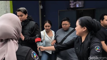 img-title Korban Dugaan Penganiayaan Chandrika Chika Alami Trauma dan Patah Tulang