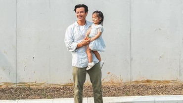 img-title Dion Wiyoko Bongkar Tips Ajarkan Hidup Sehat dan Bersih pada Anak