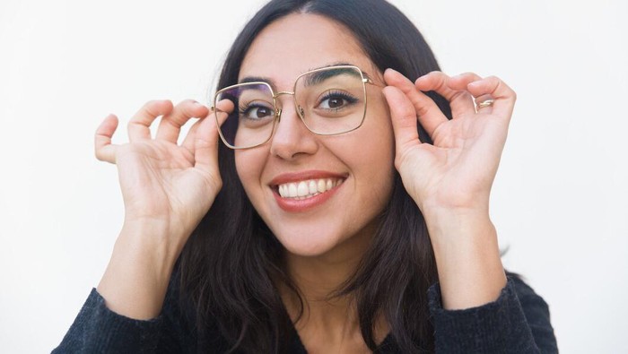 Bisa Dapat Kacamata Gratis Pakai BPJS Kesehatan, Ini Syaratnya!
