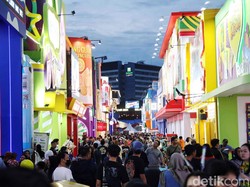 Cara ke Jakarta Fair 2025 Naik TransJakarta, KRL, MRT, dan LRT