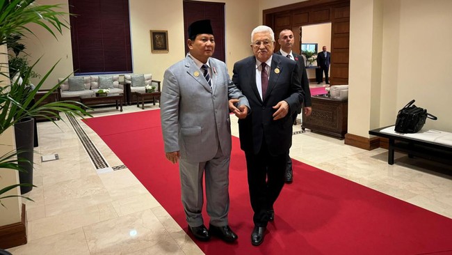 Rencana Prabowo menampung ribuan warga Gaza di Pulau Galang memicu pro-kontra karena dinilai malah memuluskan niat Trump-Netanyahu.