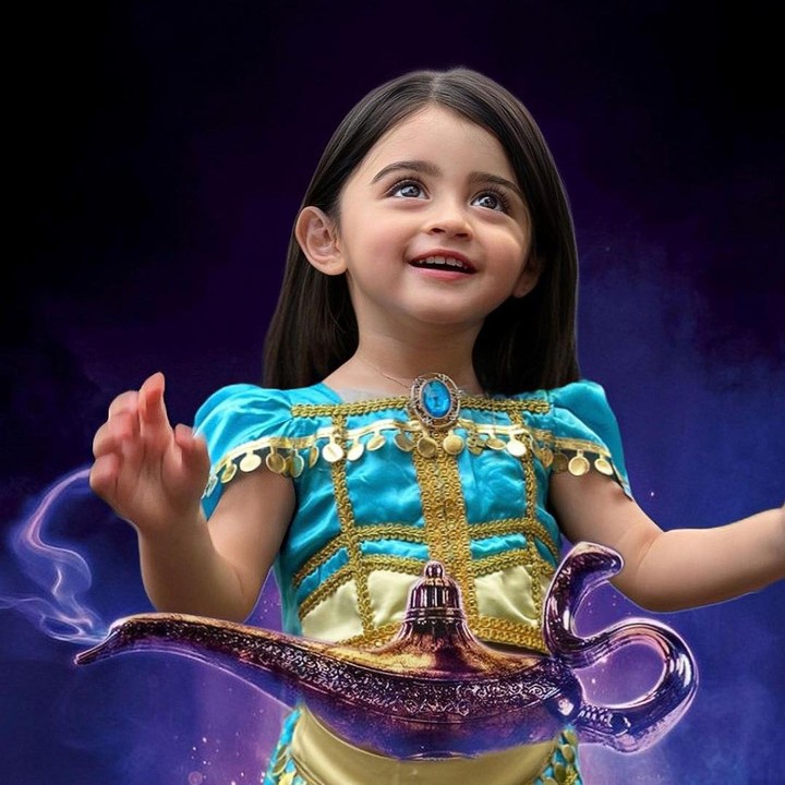 <p>Margin juga pernah mendandani Guzel bak Princess Jasmine nih, Bunda. Guzel terlihat memesona dengan baju hijau dengan aksen gold. (Foto: Instagram: @marginw)</p>