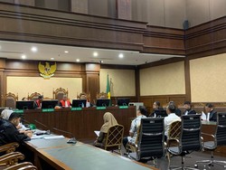 Eks Pejabat Kemnaker Didakwa Korupsi Proyek Sistem Proteksi TKI Rp 17,6 M