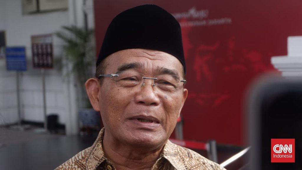 Sempat Minta Pemeriksaan Ditunda, Muhadjir Mendadak Datangi KPK
