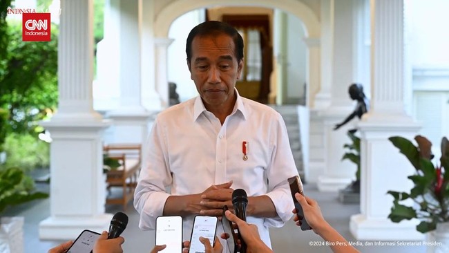 Presiden Joko Widodo merespons singkat soal jadwal pelantikan kepala daerah hasil pilkada serentak 2024. Jokowi melempar hal tersebut ke KPU.